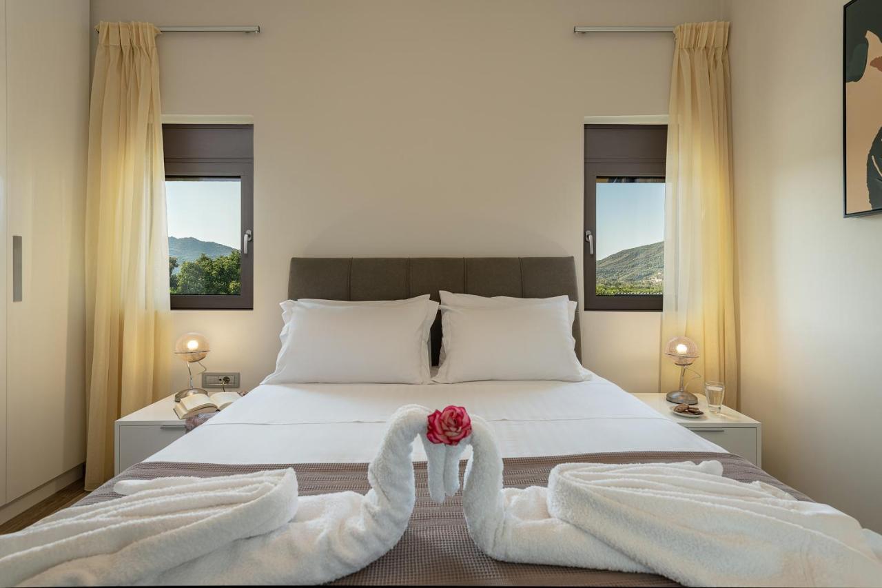 Villa Enny, 3 Bd With Private Heated Pool Agia  Buitenkant foto